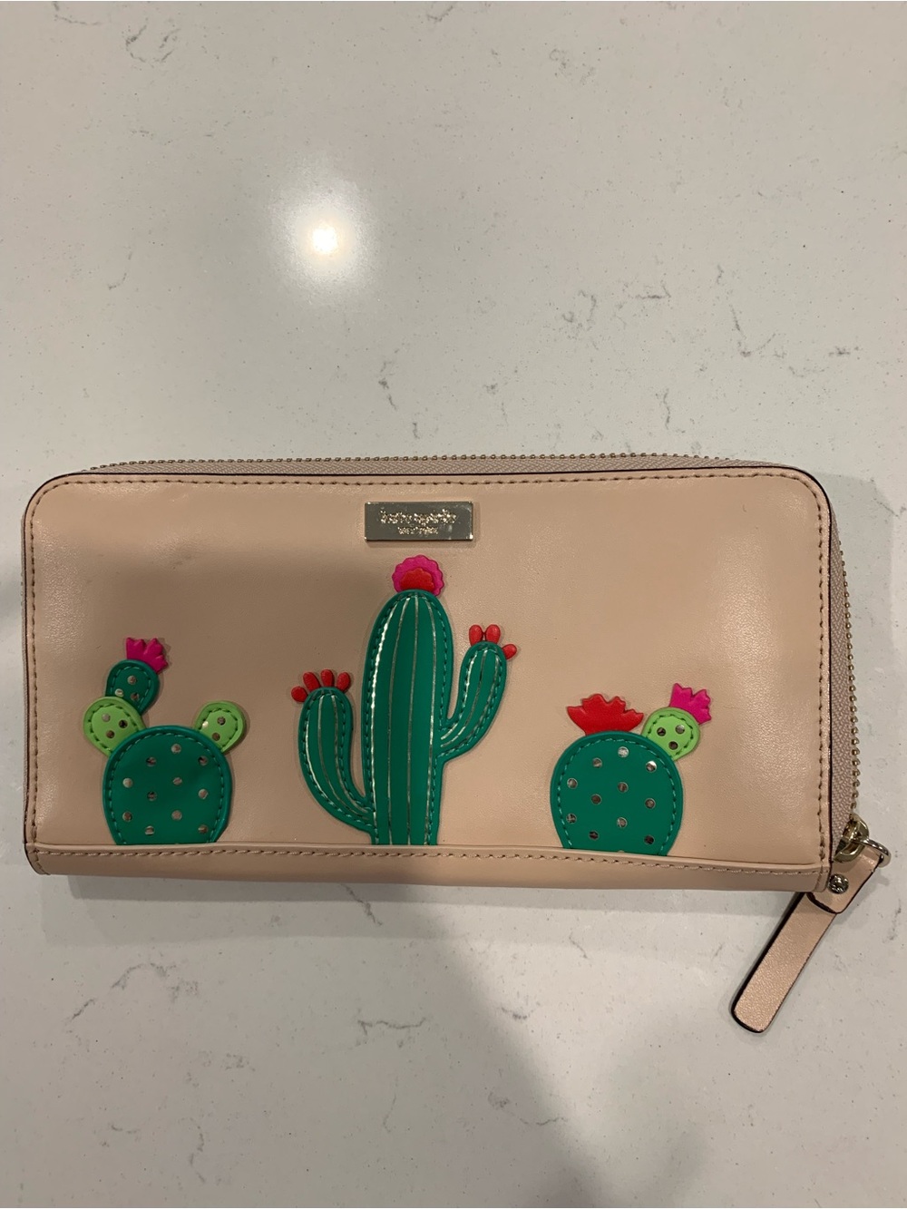 kate spade Mint Green Cactus Tote with Matching Cactus Wallet & Accessories - Picture 6 of 15